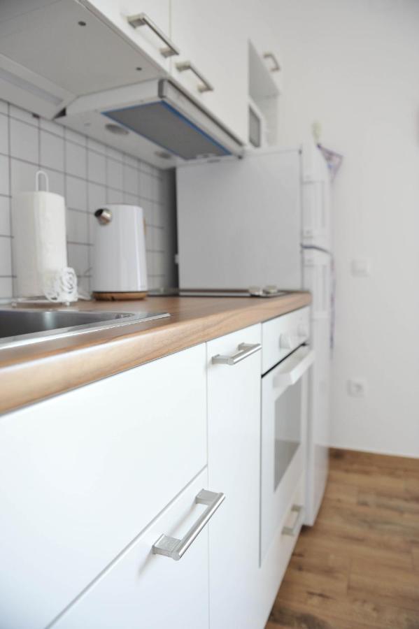 Apartmani Rebecca 维尔 外观 照片